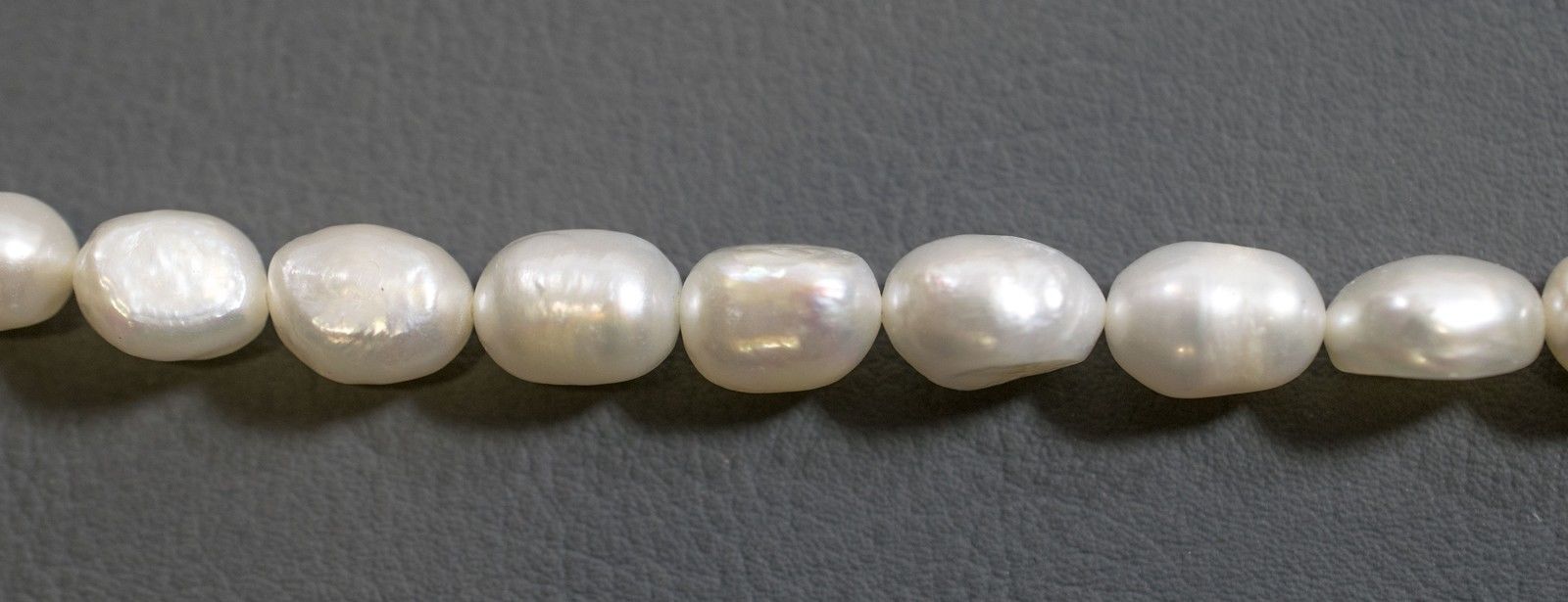 Reisperlenstrang Weiß mit hohem Lüster in 8-9 mm